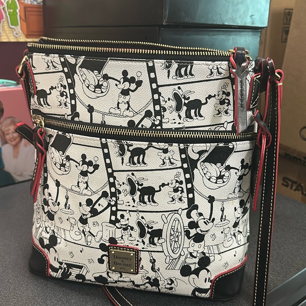 Disney parks x dooney & bourke Steamboat Willie large messenger crossbody bag